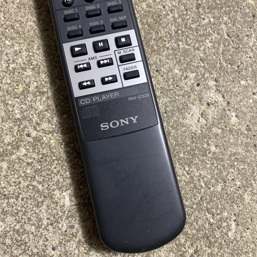 Sony RM-D335 RC, CD Player Remote Control OEM Tested Working - Picture 2 of 5
